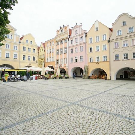 Apartamenty Everysky - Plac Ratuszowy 51 Jelenia Gora Exterior photo